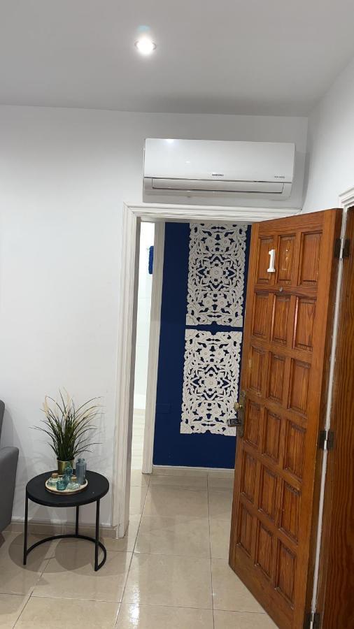 Cornelia'S Home 1B Primera Linea De Playa Лос Кристианос Екстериор снимка